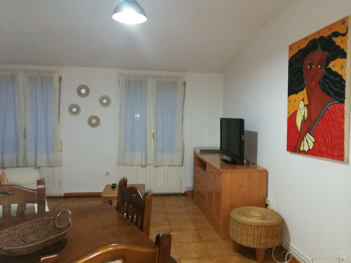 Jaca-Centro Apartment Bagian luar foto